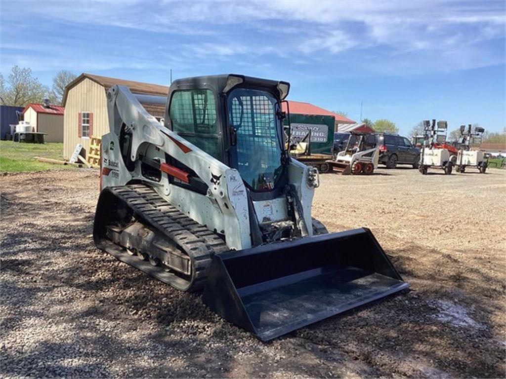 2019 BOBCAT T740 SKID STEER LOADER