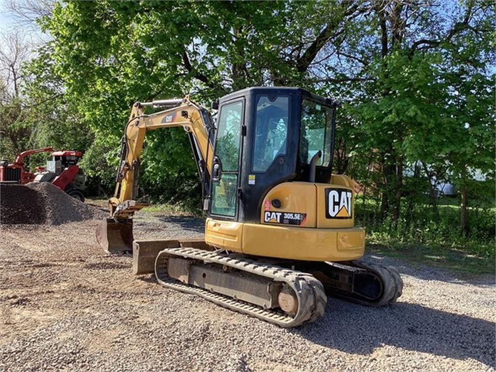 2016 CATERPILLAR 305.5E2 MINI EXCAVATOR