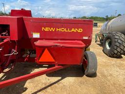 256 - NEW HOLLAND 575 HAY BALER