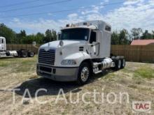 2015 Mack CXU613 Sleeper Truck