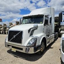 2014 Volvo Sleeper Tractor