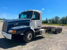 2000 VOLVO VNM CAB AND CHASSIS TRUCK