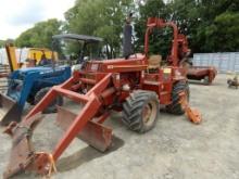 Ditch Witch 8020, 4 WD, Trenching Machine w/H830 Rear Attachment, 12 Suitca