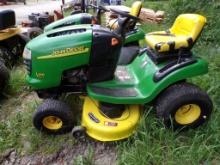 John Deere L100 5 Speed Riding Mower wtih 42'' Deck, 17 HP Briggs and Strat