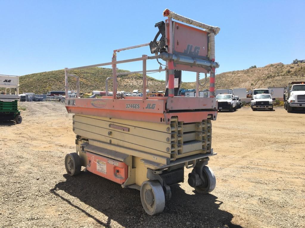 2020 JLG 3246ES Scissor Lift,