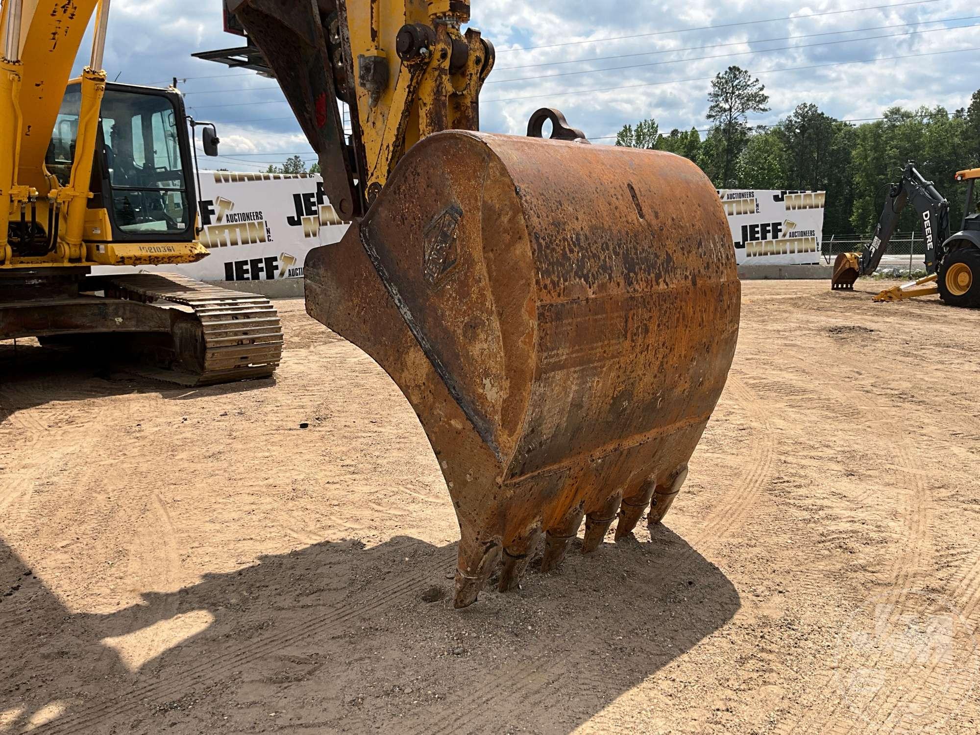 2017 KOMATSU PC360LC-11 HYDRAULIC EXCAVATOR SN: 90319