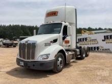 2020 PETERBILT 579 TANDEM AXLE DAY CAB TRUCK TRACTOR VIN: 1XPBAK9X0LD656311