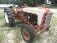 800 Ford Tractor salvage