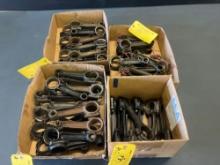 BOXES OF CONTINENTAL 0-200 CONNECTING RODS 5561