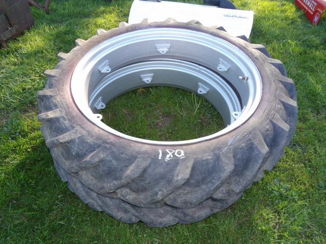 9.5-36 Farmall C Rims & Tires