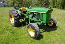 John Deere 1020 Tractor, Gas, Wide Front, fenders, 1 set of rear hydraulics, 3-point with 3rd arm, 5