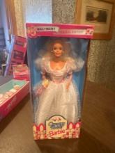 Barbie: Country Bride......Shipping