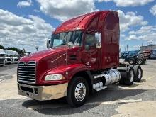 2016 MACK CXU613 T/A SLEEPER