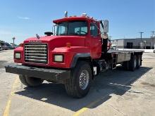 2001 MACK RD690S FLATBED TRUCK