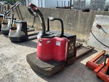 RAYMOND 12TM-FRE60L PALLET JACK