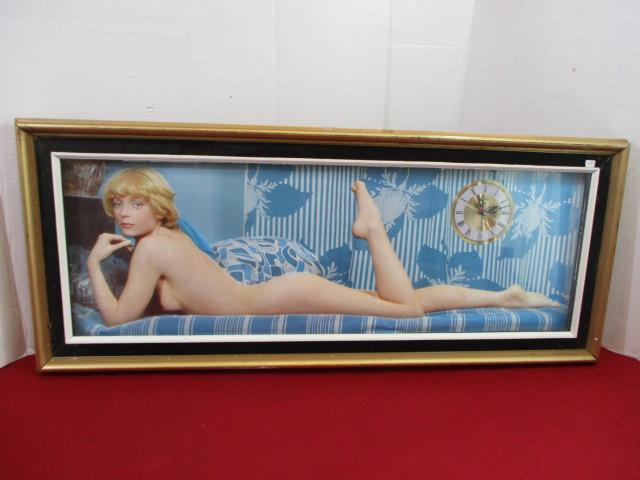 Vaccuform Pinup Nude Wall Art/Clock