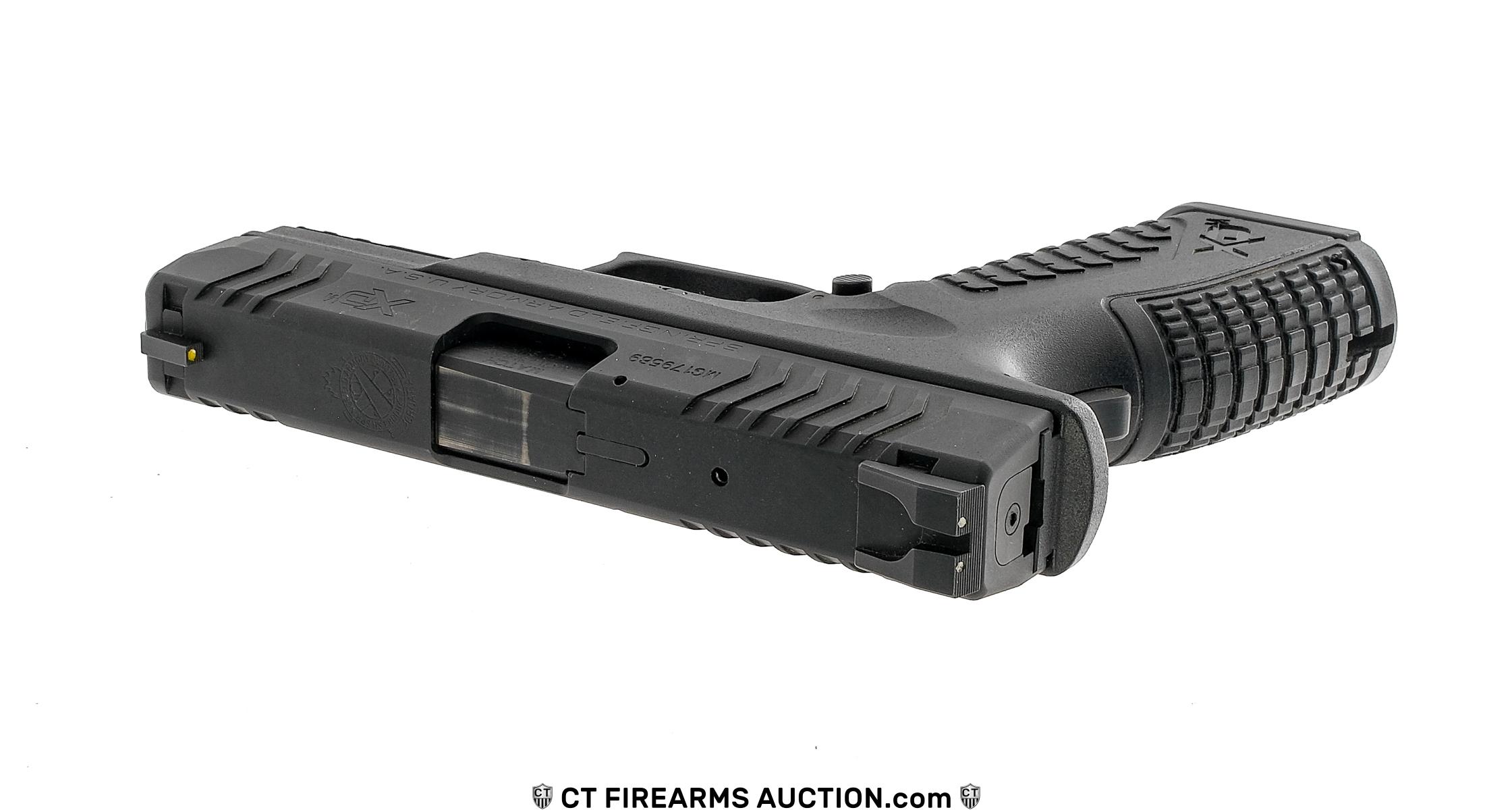 Springfield Armory XD-40M .40 S&W Semi Auto Pistol