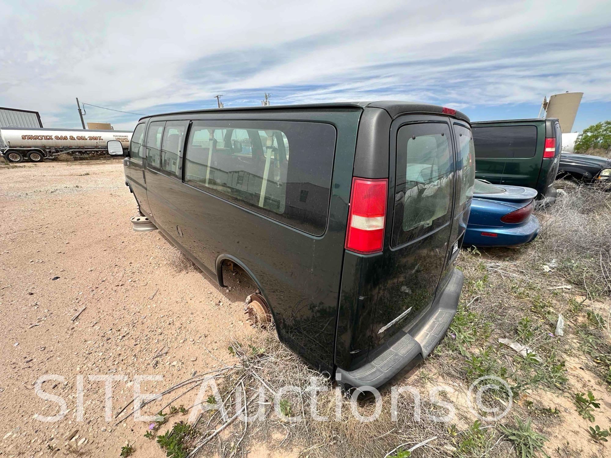 2006 Chevrolet G3500 Express Van