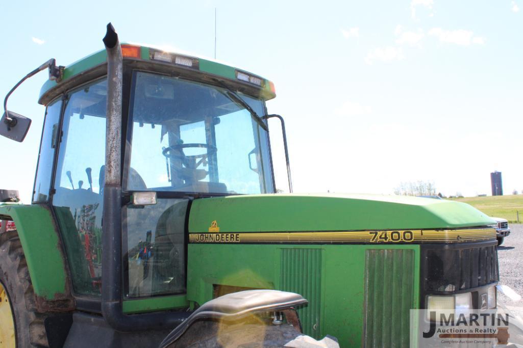JD 7400 tractor