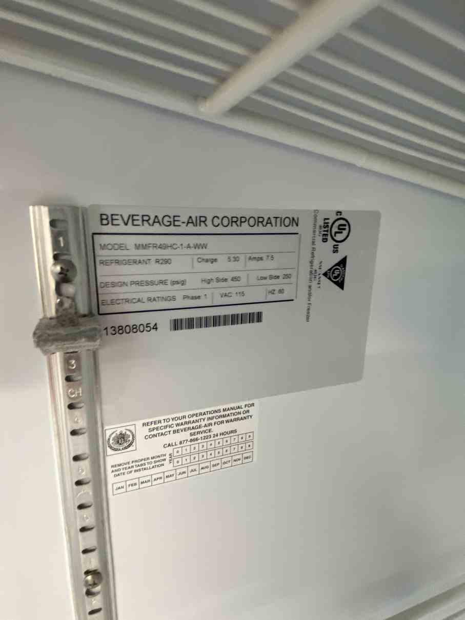 Refrigerator 2 Door Beverage Air  MMFR49HCIAWW