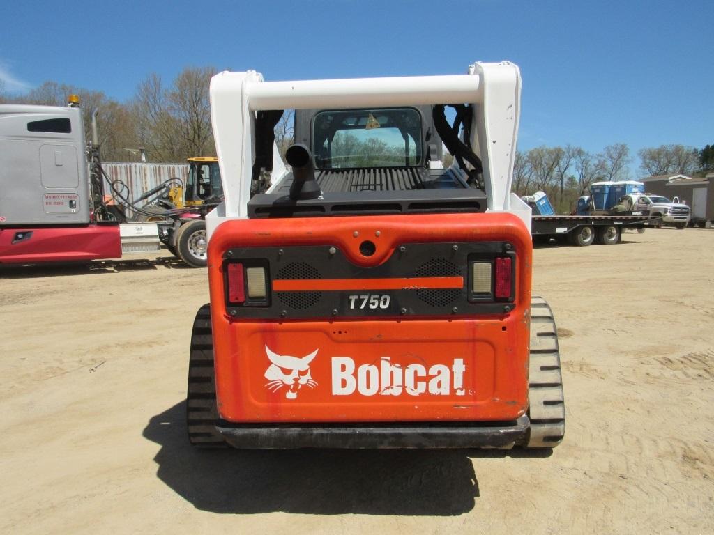 2016 Bobcat T750 Skid Steer