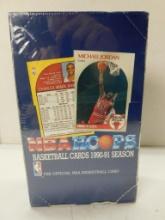 Basketball Cards, 1990-91 Season, 36 Wrapped Packs, 15 New Cards/Pk
