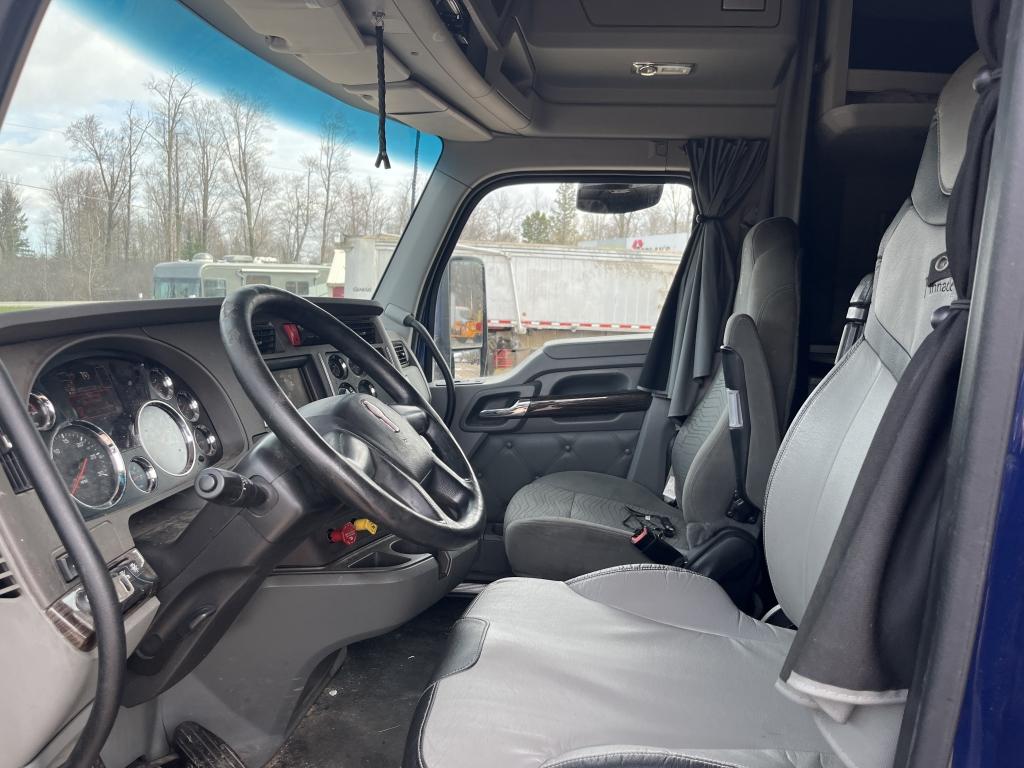 2019 Kenworth T680 Sleeper Tractor