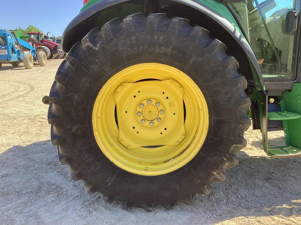 John Deere 6320 Tractor W/ JD 620 Loader