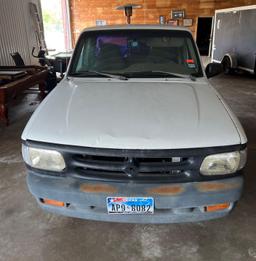 1994 Mazda B3000 Truck with Standard Transmission 258,411 miles - Runs and Drives