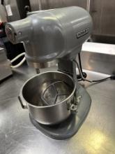 Hobart N50 5-Quart Commercial Stand Mixer w/Bowl & Paddle 120V 1PH 1/6HP ($4,535.00 New)