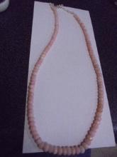 Beautiful Ladies 18" Sterling Silver & Peruvian Pink Opal Necklace