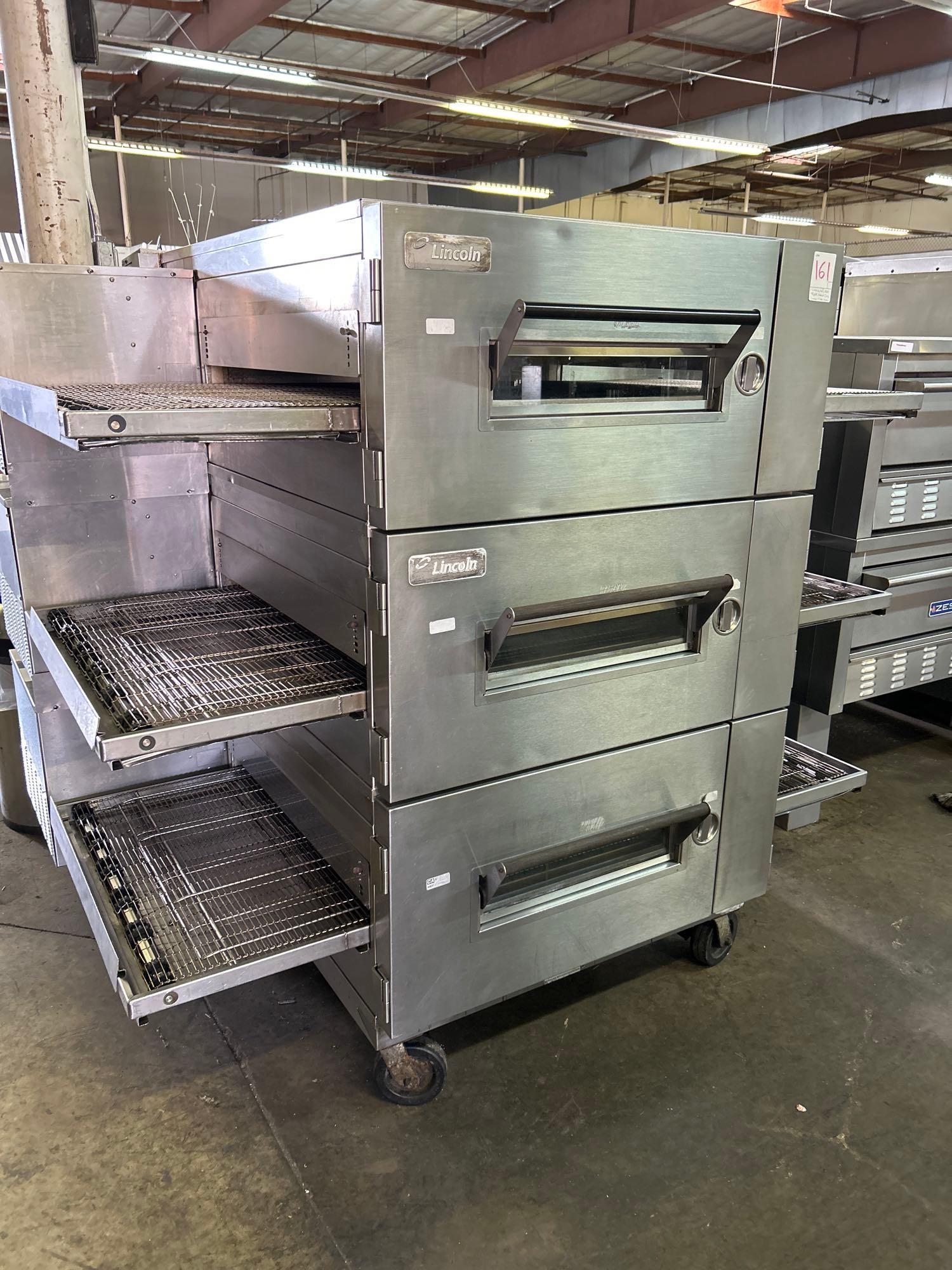 Lincoln Mdl. 1600 Triple Stack Gas Conveyor Pizza Oven