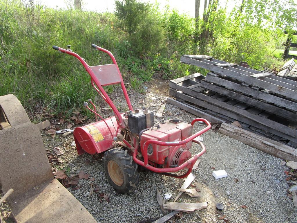 TROYBILT HORSE WALKBEHIND GARDEN TILLER