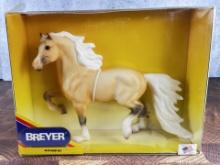 Breyer Horse 979 Sunny Boy
