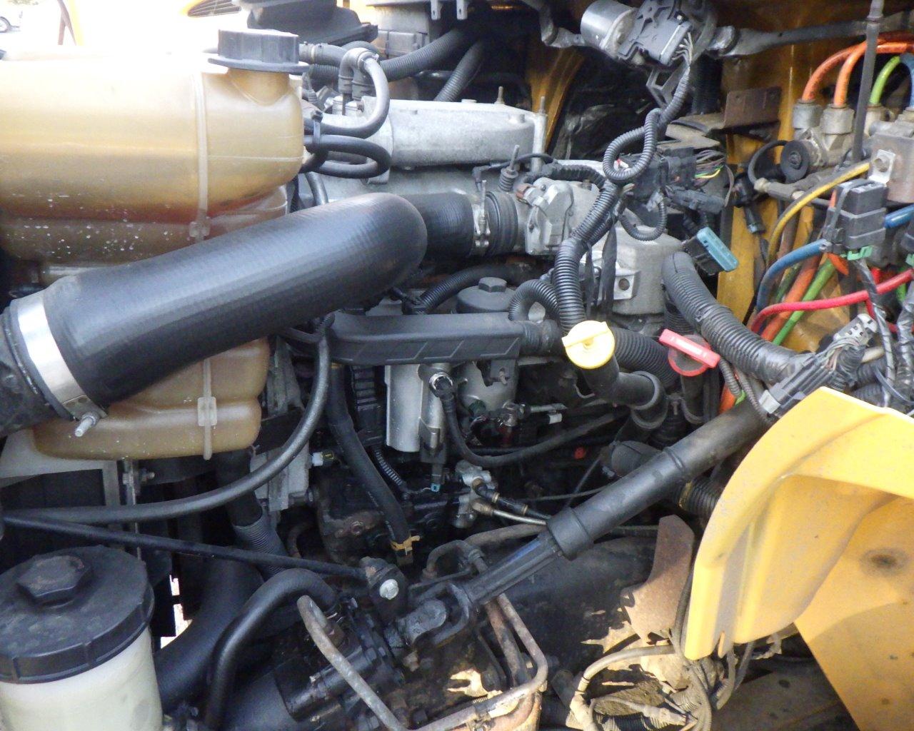 2011 INTERNATIONAL 4400 w/Altec AN50E-OC Bucket   Dakota Utility Body   Dur