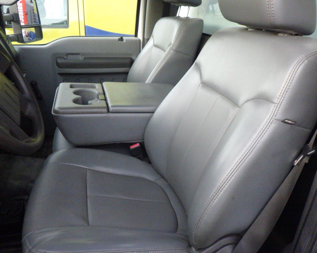 2011 FORD F-550 XL SD Reg Cab   w/Chipper Box   4x4 s/n:C48159