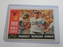 1960 TOPPS BASEBALL #388 1959 WORLD SERIES GAME #4 GIL HODGES