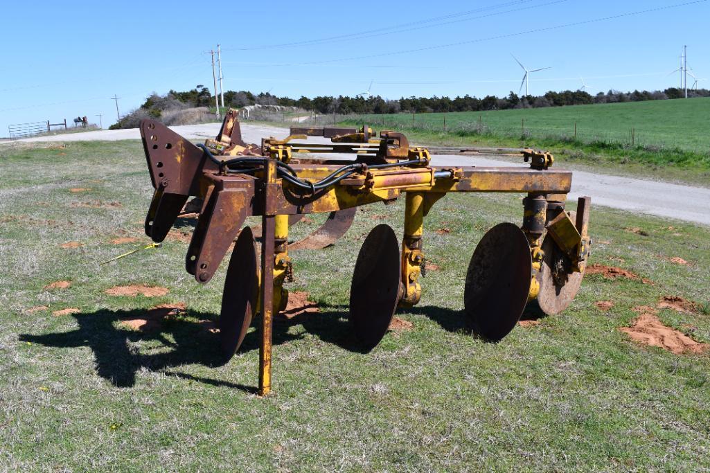 THE BAKER 32 IN DISC PLOW