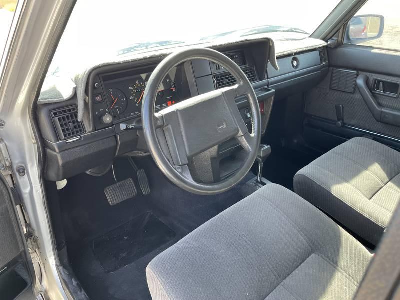 1988 Volvo 240 DL 4 Door Sedan