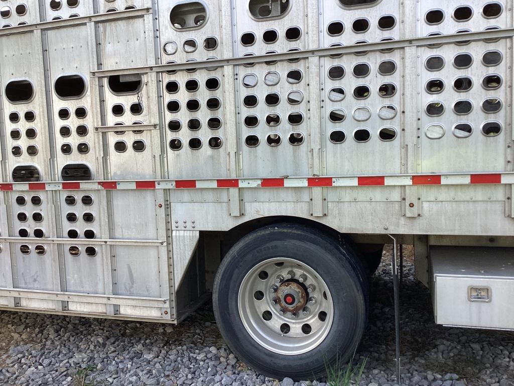 2017 EBY LIVESTOCK TRAILER