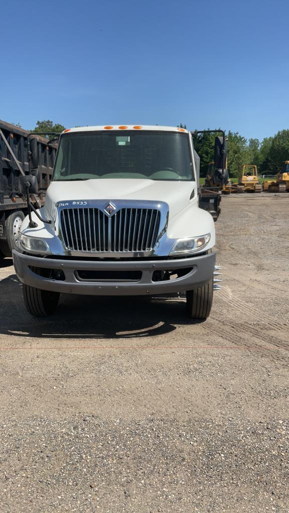 Flat Bed Truck