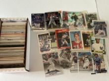 Smaller 1 Row Box Full of MLB Cards - HOFers, stars, commons