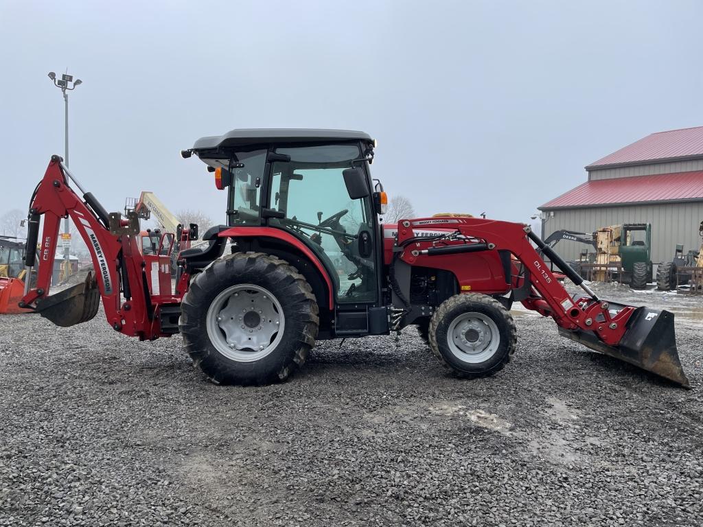 Massey Ferguson 1755M Tractor