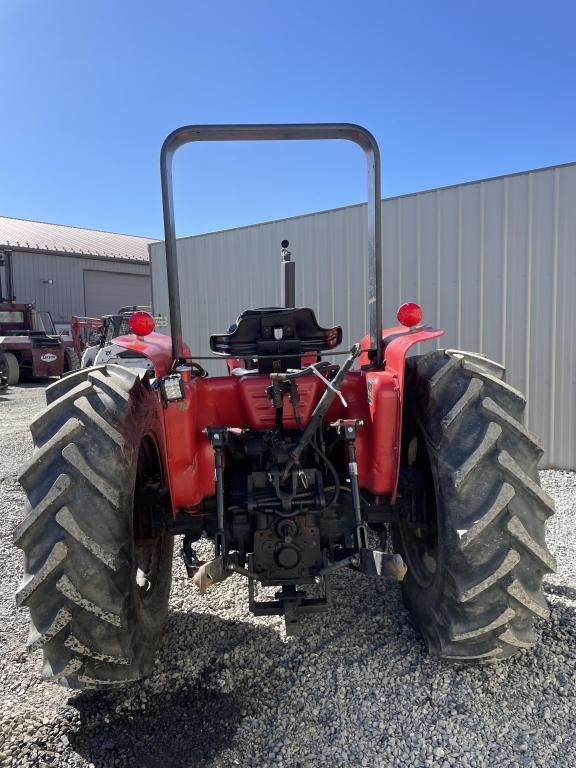 Case International 485 Tractor