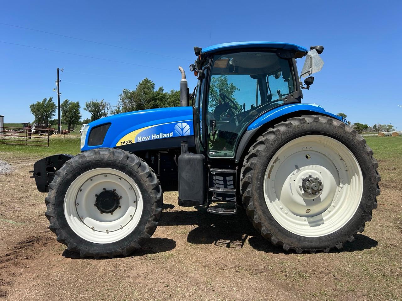 2008 New Holland  T6030