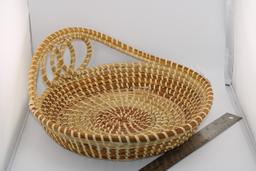 Large Low Country Sweet Grass Basket