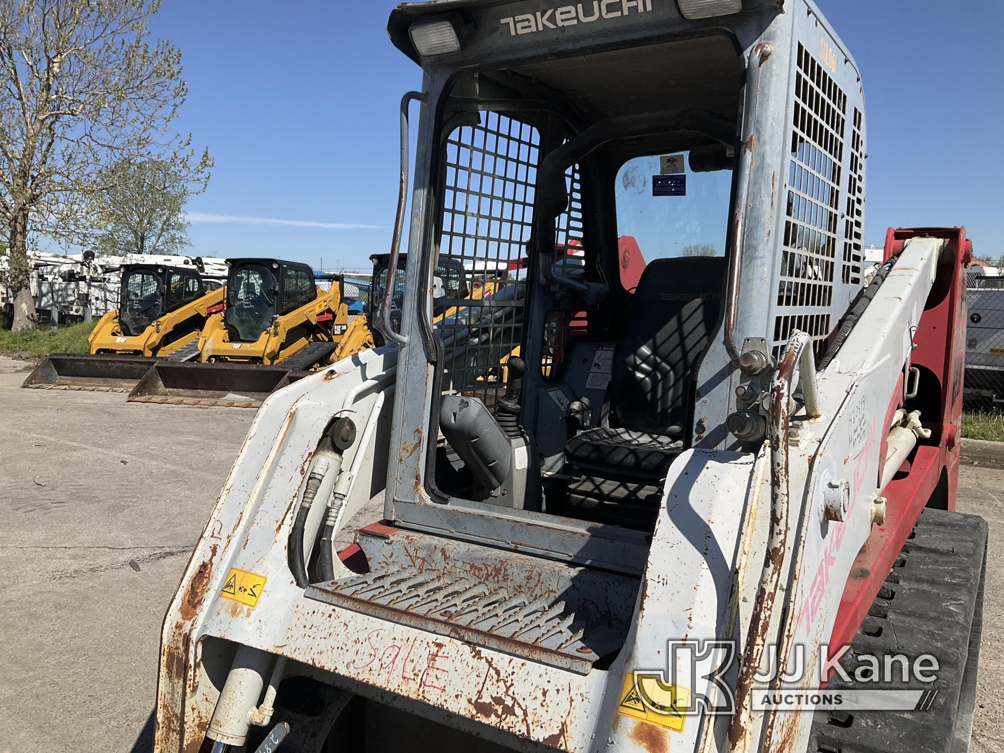 (Kansas City, MO) 2009 Takeuchi TL240 Tracked Skid Steer Loader Runs, Moves, & Operates) (Popping No