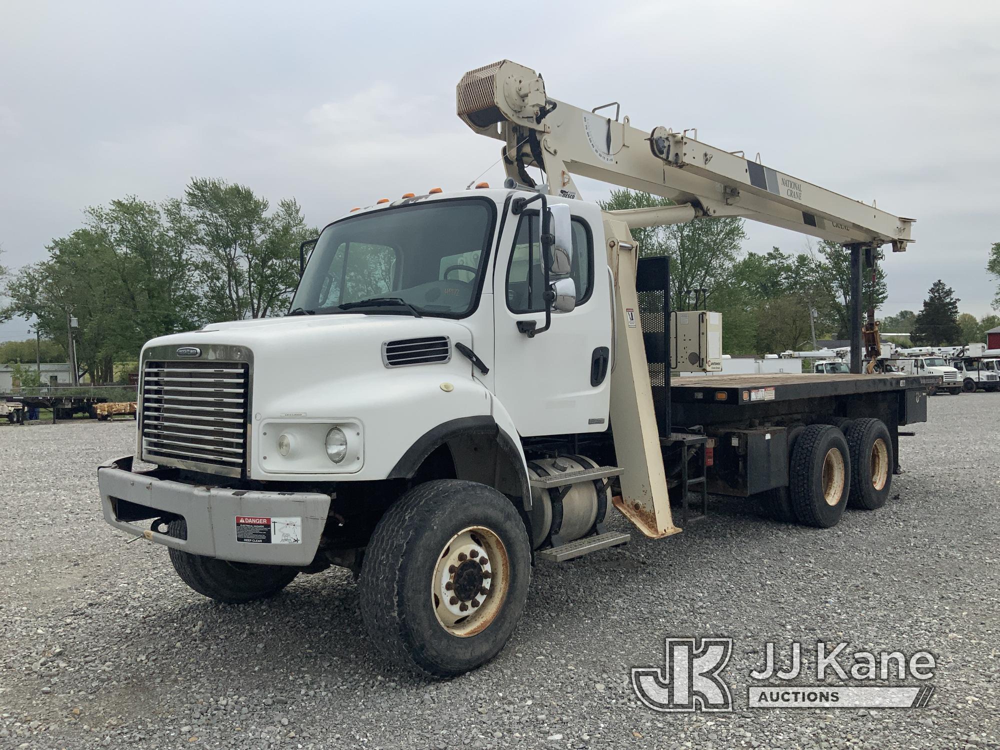 (Hawk Point, MO) National 500E2 Series 571E2, Hydraulic Crane mounted behind cab on 2007 Freightline