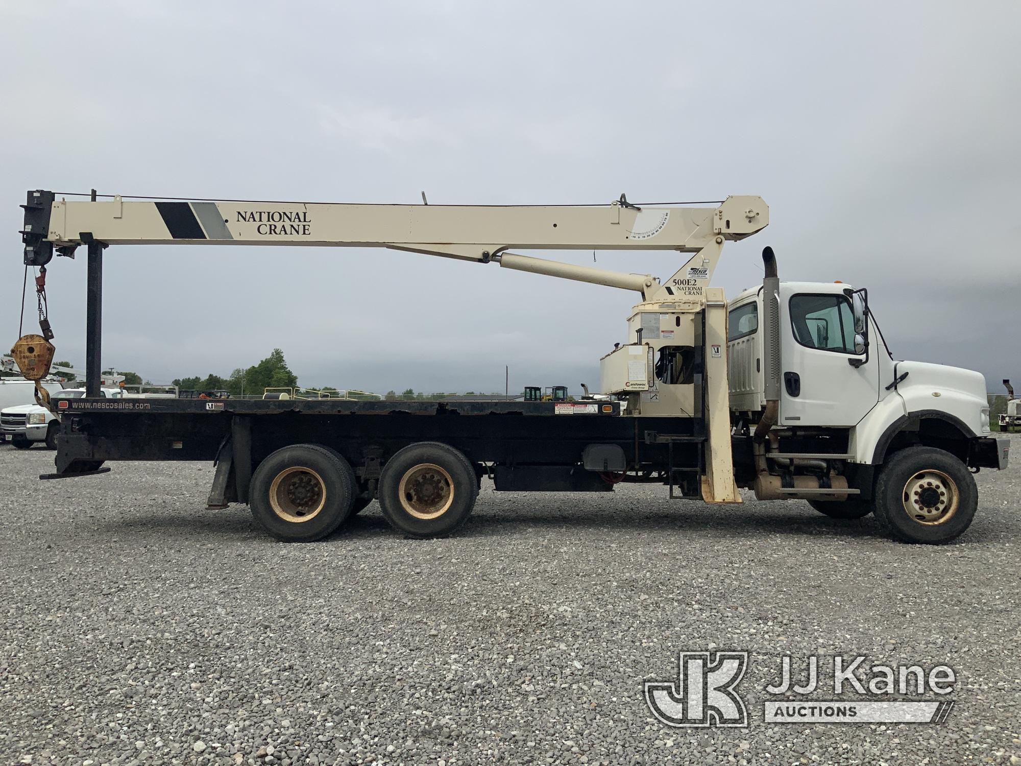 (Hawk Point, MO) National 500E2 Series 571E2, Hydraulic Crane mounted behind cab on 2007 Freightline