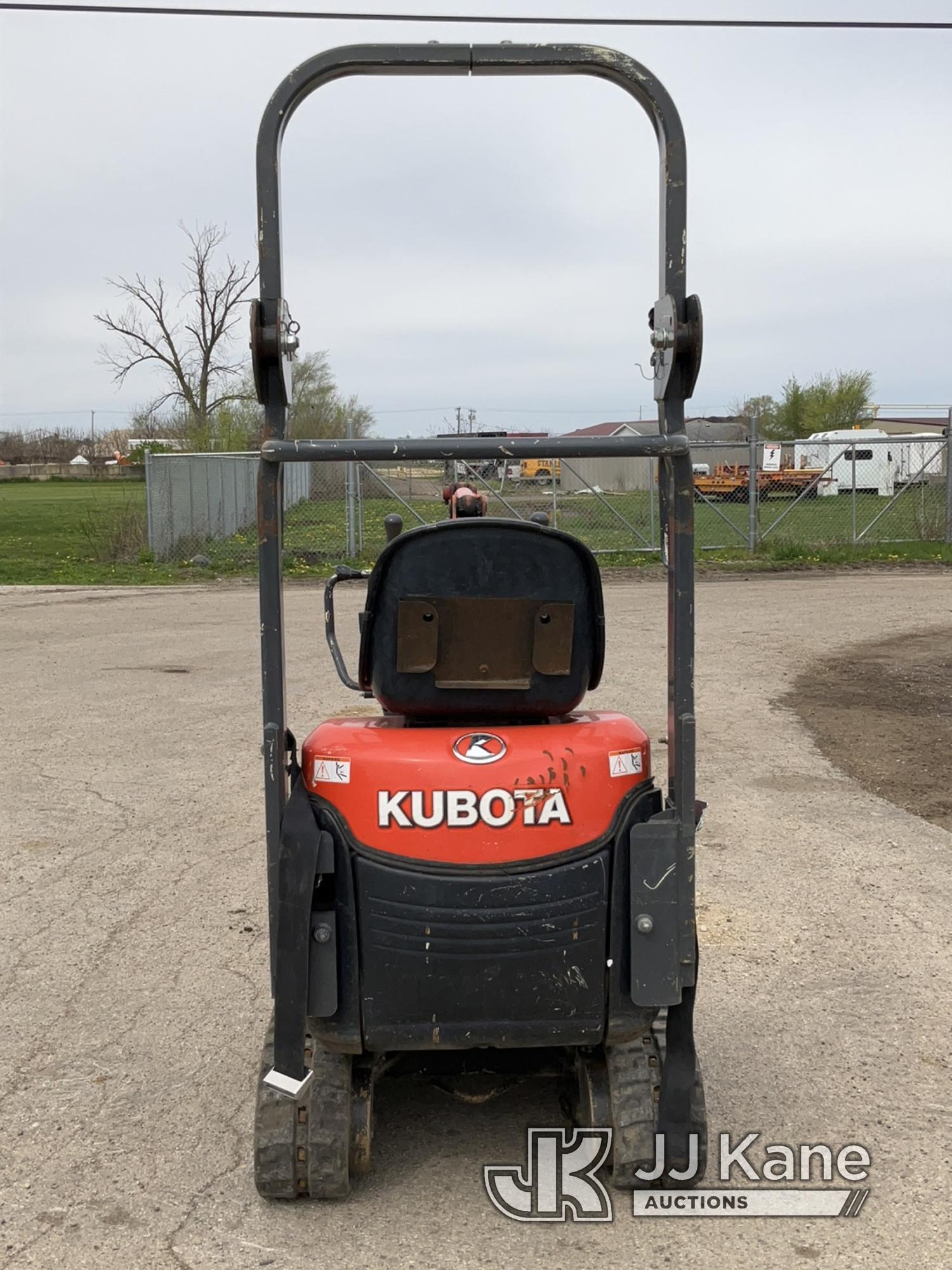 (South Beloit, IL) 2019 Kubota K-008 Mini Hydraulic Excavator Runs, Moves, Operates) (Console Plasti